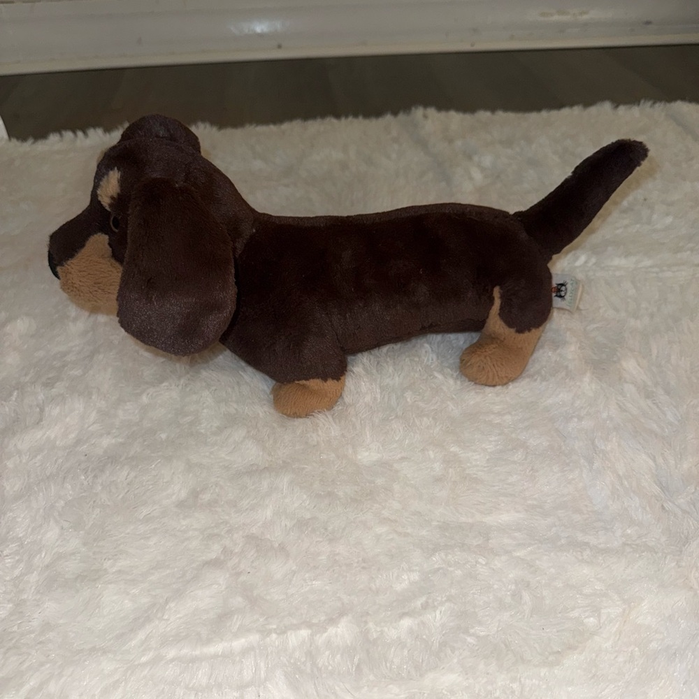 Jellycat Otto sausage dog
